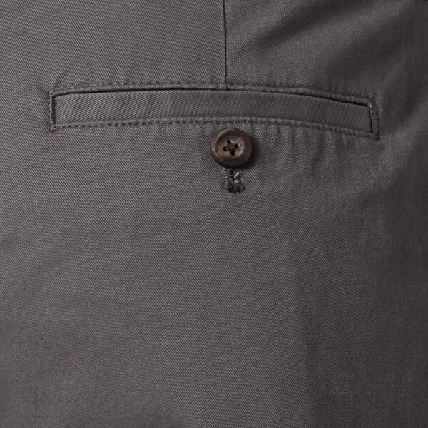 Mens Classic-Fit 7" Chino Shorts